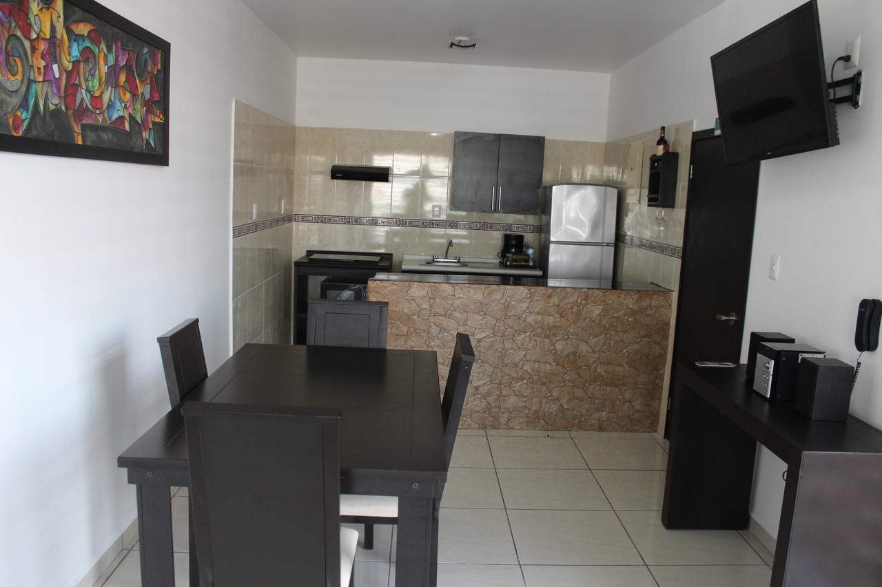 Minatitlán Kali Suites מראה חיצוני תמונה