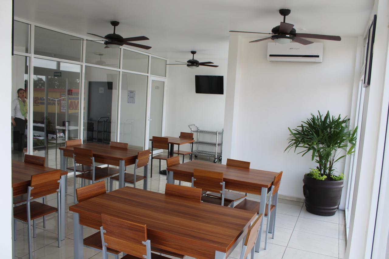 Minatitlán Kali Suites מראה חיצוני תמונה